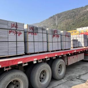 山东 芝麻灰地铺石出货日常