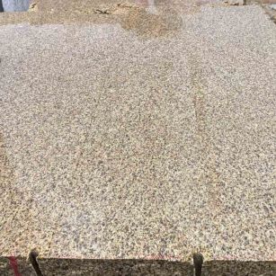 山东 黄金麻花岗岩石材方料