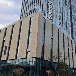 山东 黄金麻花岗岩外墙干挂