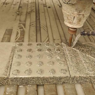 山东 芝麻白花岗岩石材盲人石、盲道石、盲点石