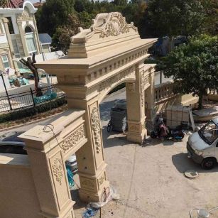 山东 黄金麻荔枝面花岗岩别墅门楼