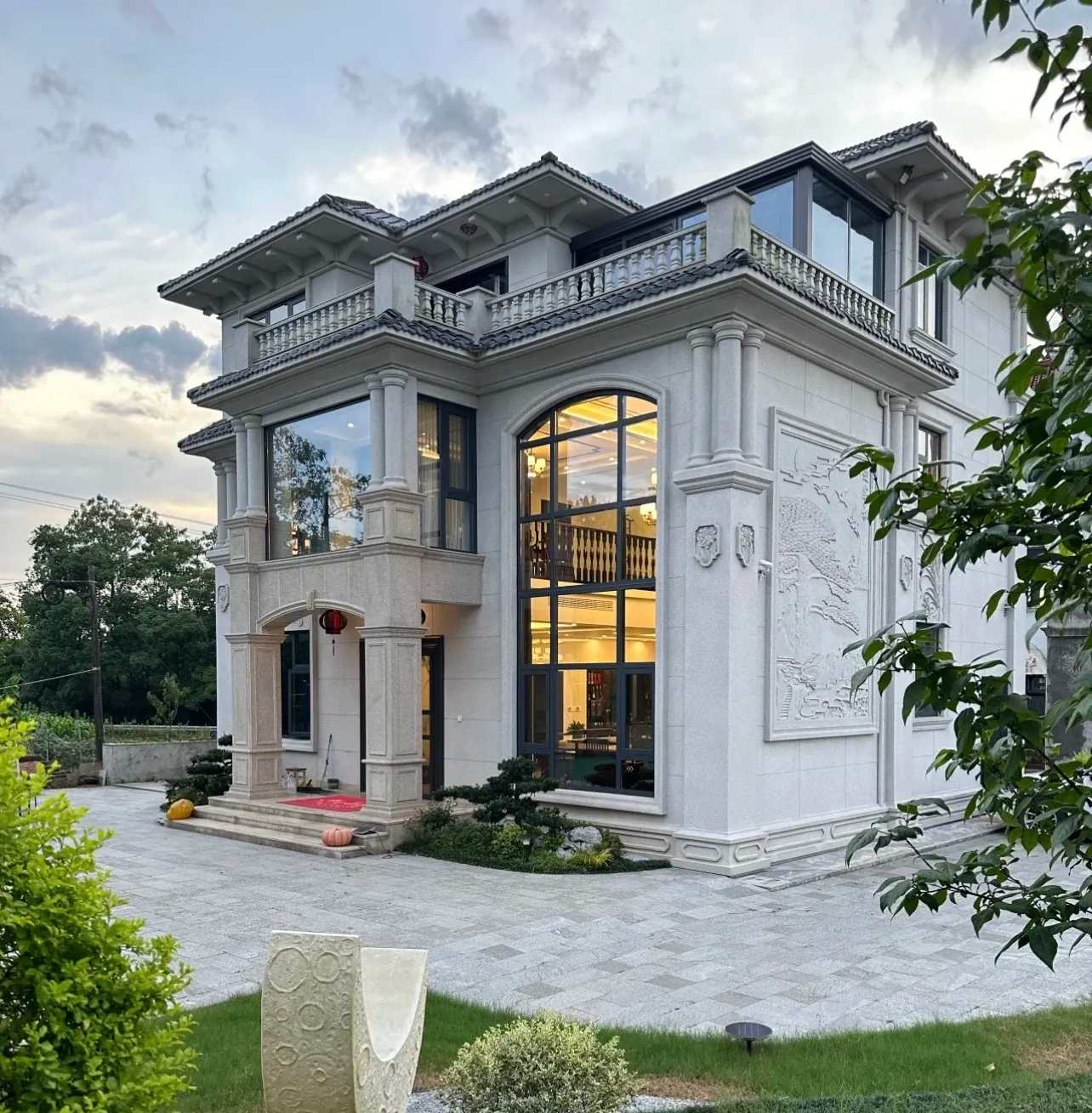 山东 白麻花岗岩私人别墅干挂石材豪华定制