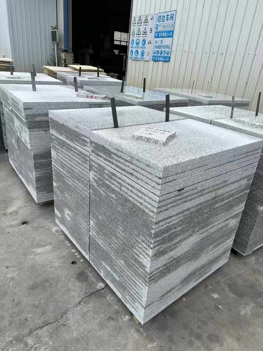 山东 白麻光面干挂成品