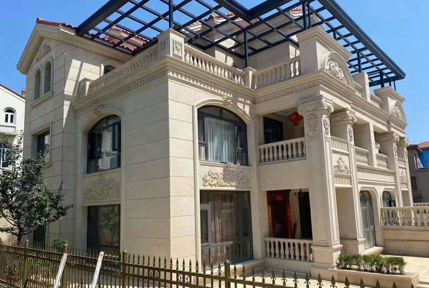 山东 黄金麻花岗岩荔枝面别墅外墙干挂