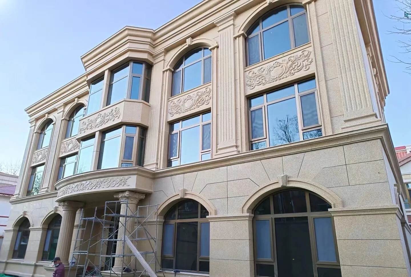 山东 黄金麻花岗岩别墅外墙干挂