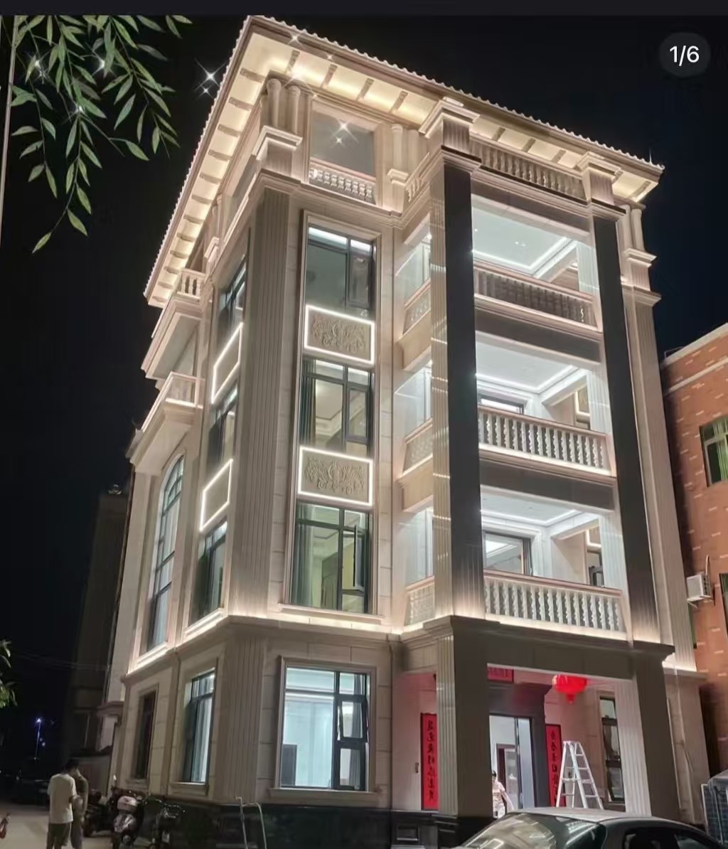 山东 芝麻白花岗岩别墅外墙夜间效果