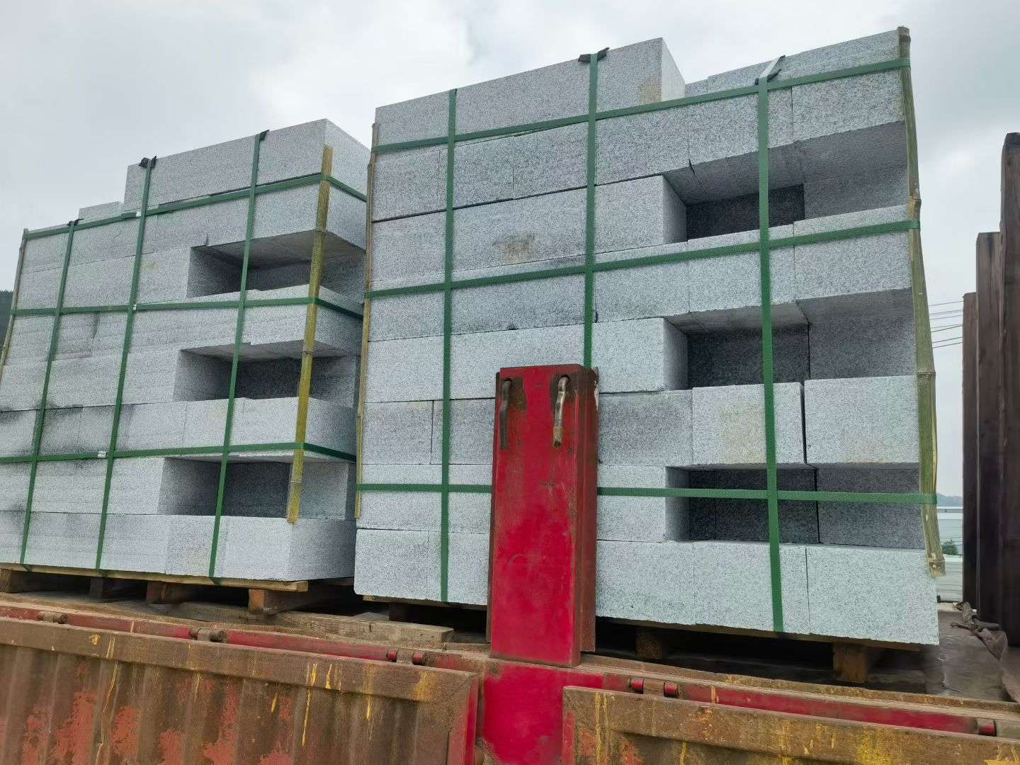 山东 芝麻白花岗岩路沿石，平石，路侧石，马路牙子，路缘石，立缘石，平缘石等